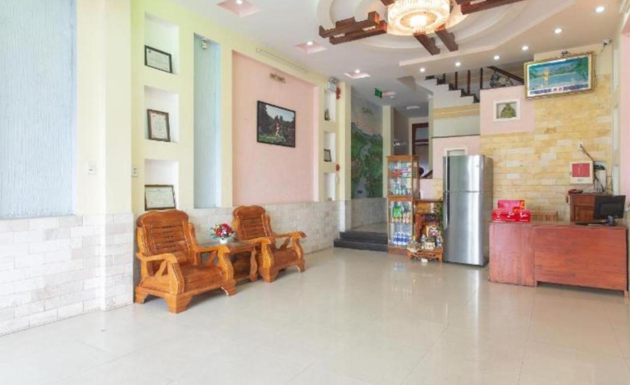 Phuong Hong Hotel Danang Exterior photo
